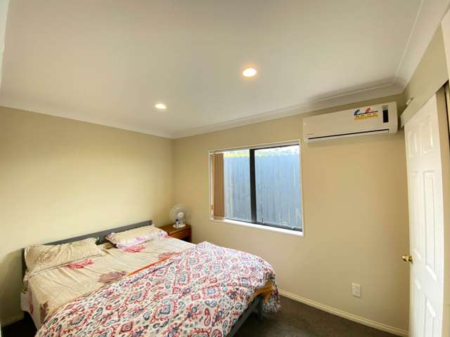 17A Capistrano Mews Goodwood Heights_3