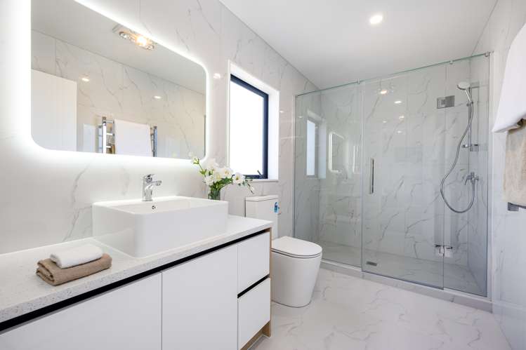 4 Koromeke Street Flat Bush_19