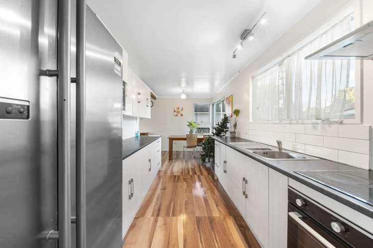 39 Urlich Drive Ranui_5