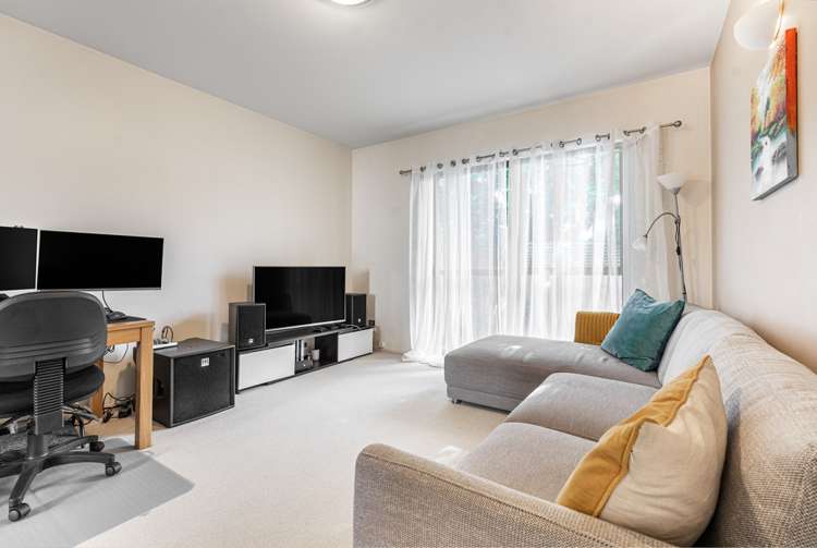 27/24 Norrie Avenue Mount Albert_5