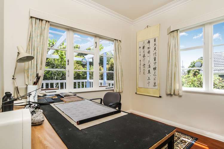 8 Links Road New Lynn_9