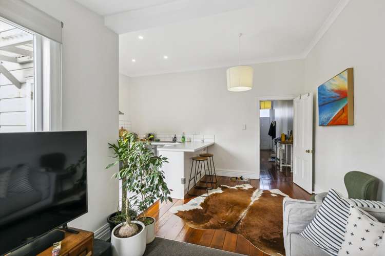 19 Normanby Street Newtown_9