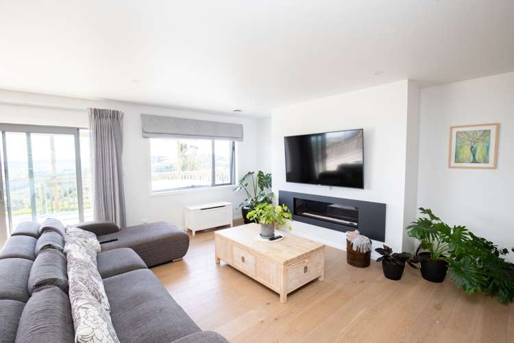 71 Esk Road Miranda_8