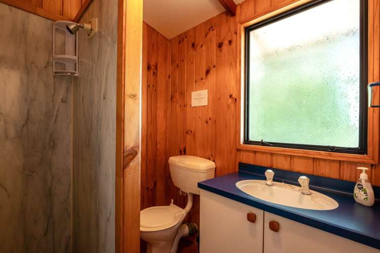 6 Pohutukawa Avenue Omiha_11