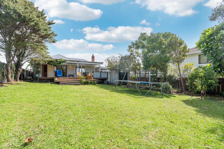 45 Flanshaw Road Te Atatu South_14