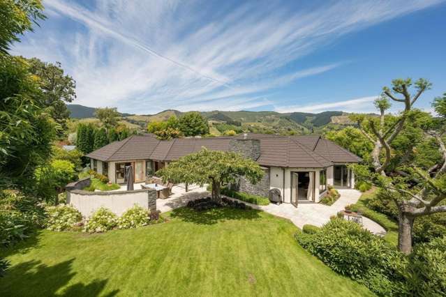 Prestige, Private and Perfectly Positioned!