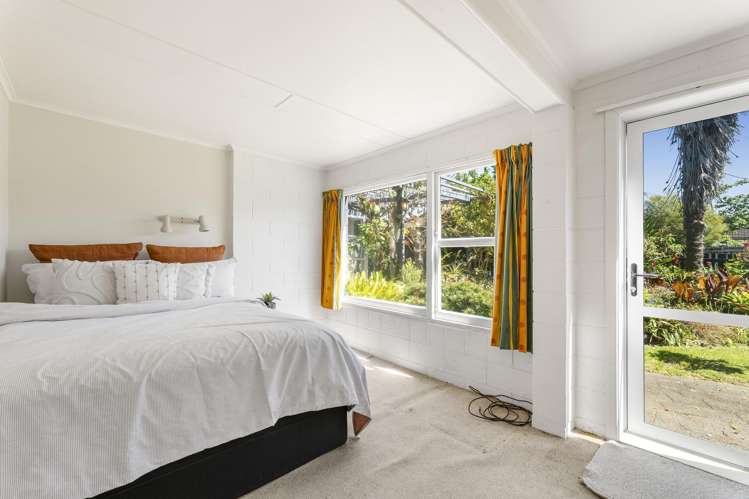 7 Hall Road Matua_17