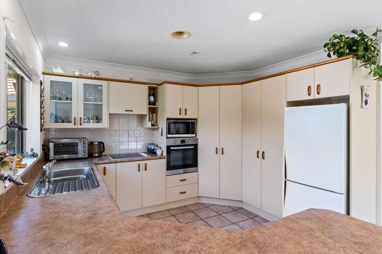 5 Burleigh Place Rototuna_6