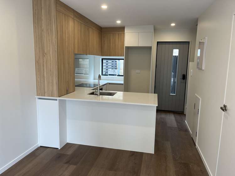 49 Selo Street Glen Eden_2