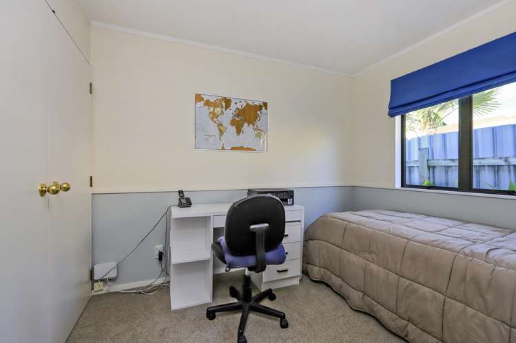 20 Breadalbane Road Havelock North_13