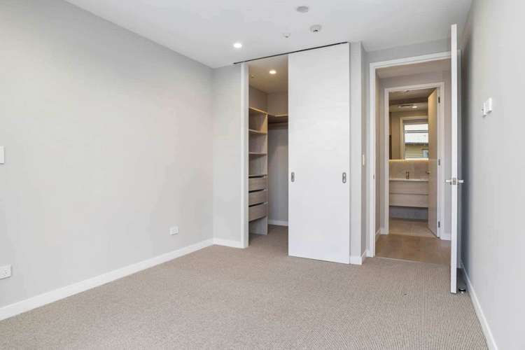 1-04/9-11 Walmer Road Pt Chevalier_4