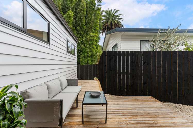 49B Clayburn Road Glen Eden_12