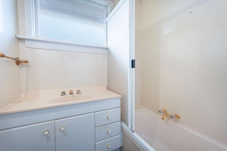 167 Selwyn Street Marchwiel_9