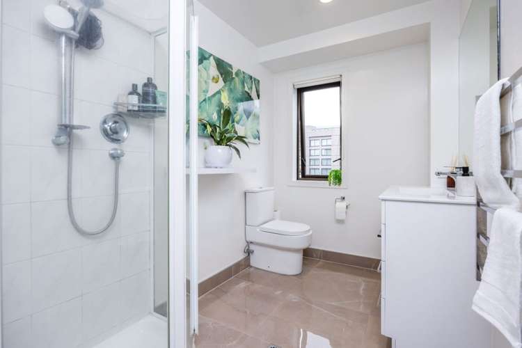 8A/196 Hobson Street 10015_12