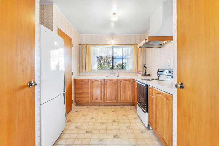 2/19 Howell Crescent Mt Roskill_4