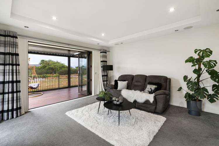 14 Mariposa Crescent Aidanfield_11