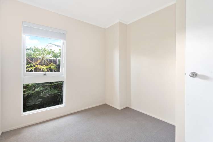 1/10 Greville Road Pinehill_5