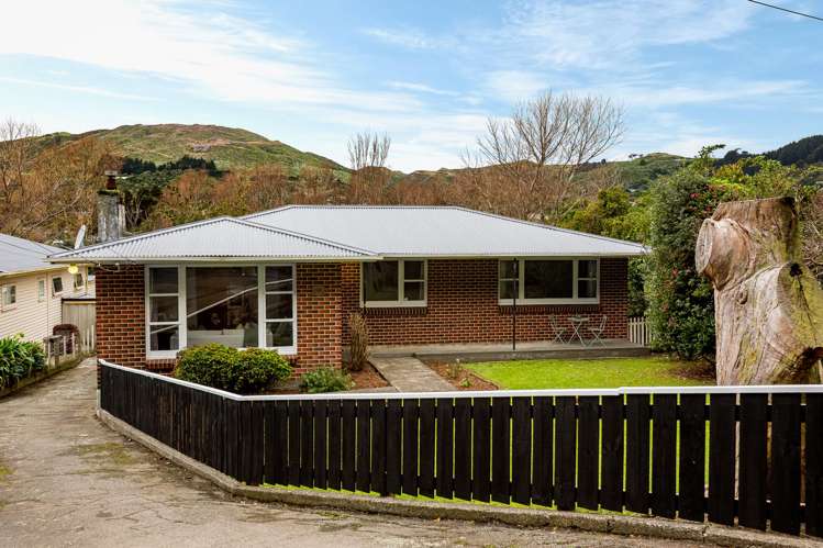 296 Main Road Tawa_22