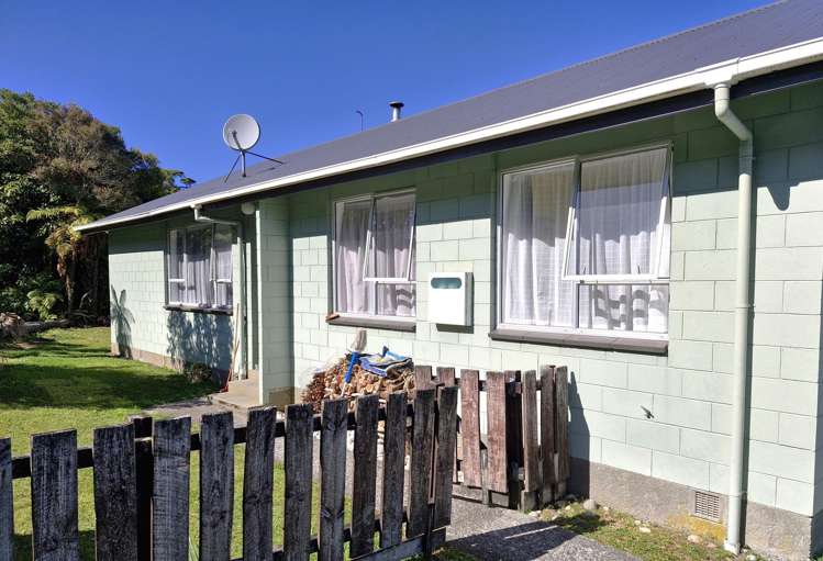 16 Arnott Heights Greymouth_15
