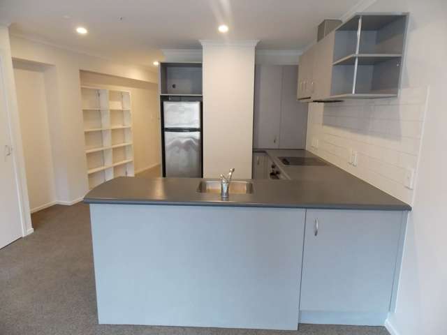 2f/83 New North Road Eden Terrace_3