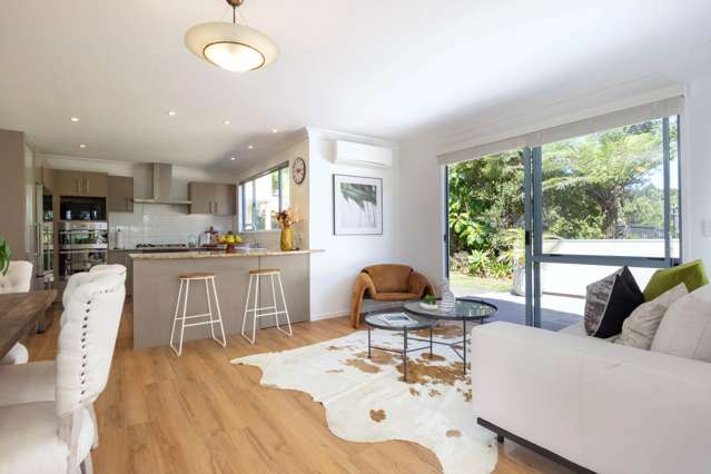 47 Chamari Close Titirangi_2