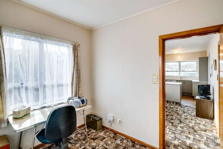 38 Wycliffe Street Onekawa_5