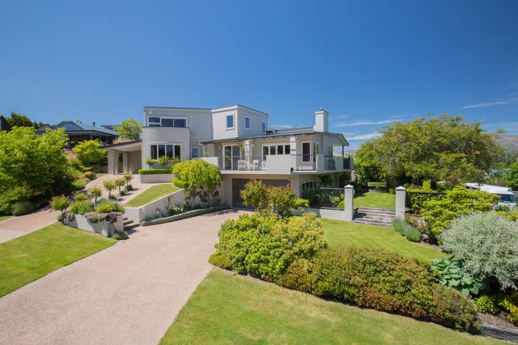 10 Mulberry Lane Wanaka_16