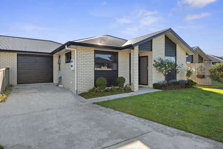 8/11 Errol Close Burbush_12