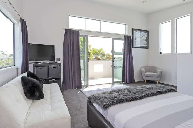 54 Hollister Lane Ohauiti_16