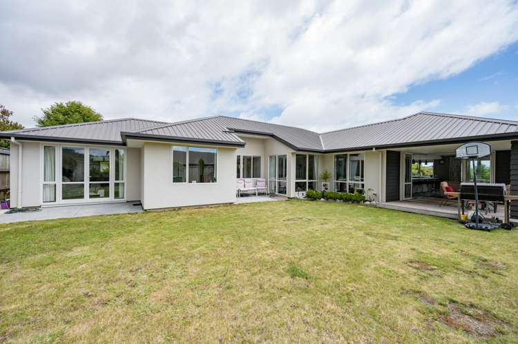 11 Fullford Drive Richmond_20