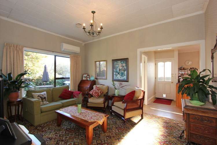 614 Waterloo Road Templeton_2