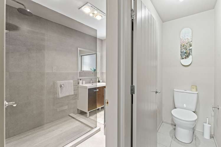 671 No 3 Line Okoia_14