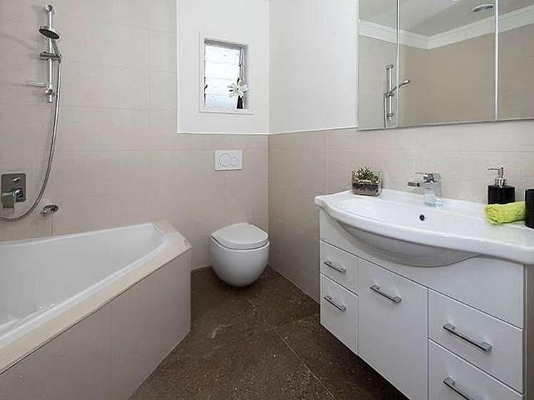 17 Megan Ave Pakuranga Heights_9