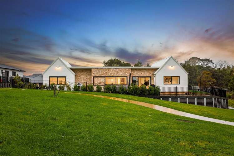 53 Houpuni Road Wainui_24