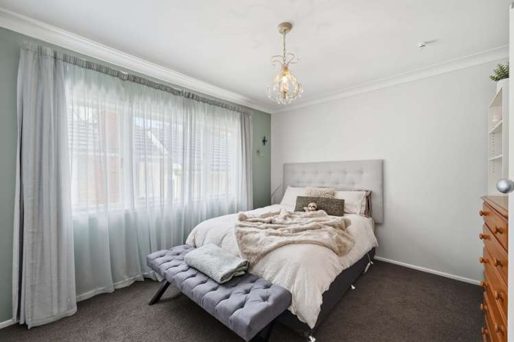 6 August Place Greenlane_16