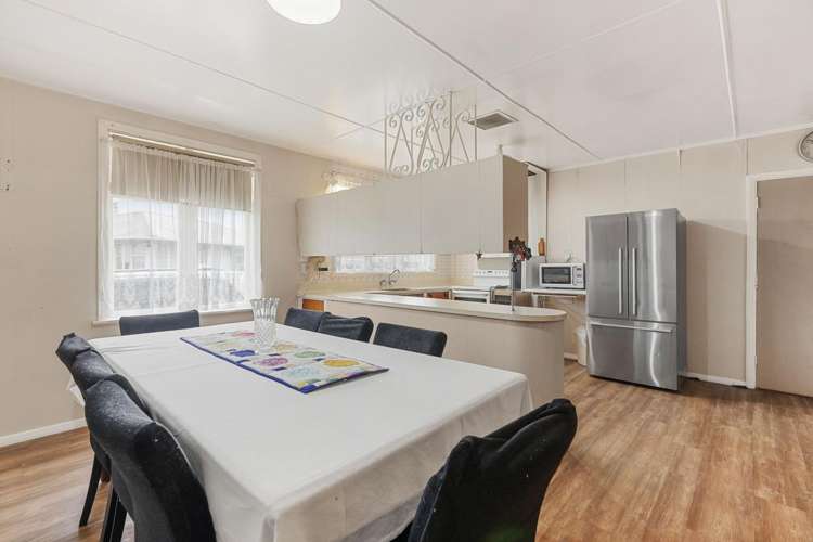 8 Solway Street Solway_5