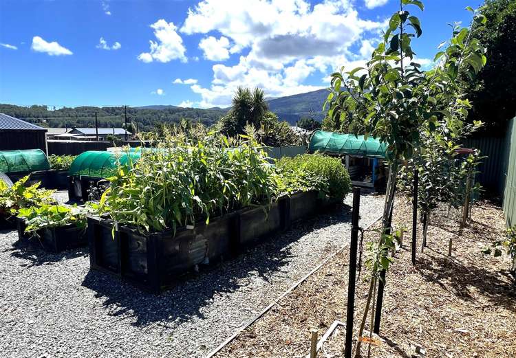 21 Ohau Street Dobson_22