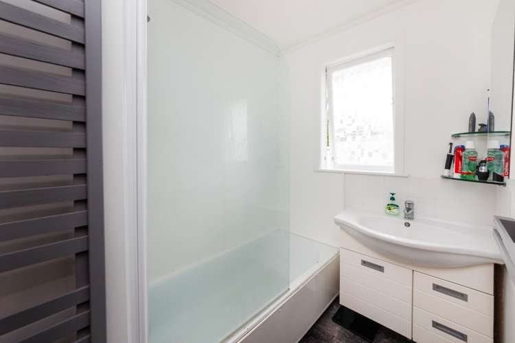 188 Milson Line Milson_6