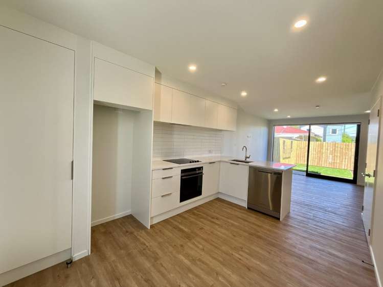 2/18 Feilding Street 1380_1