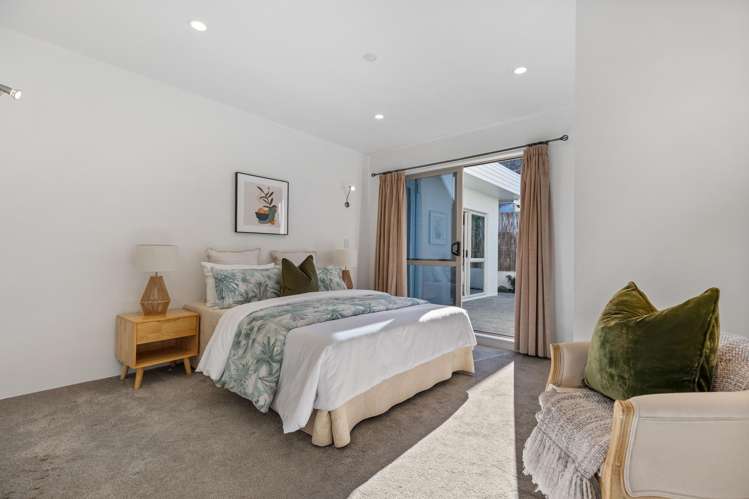 825 Beach Road Browns Bay_18