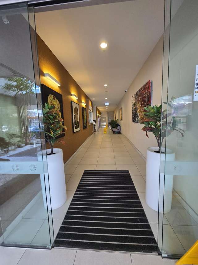 Vendor Overseas - MUST SELL!!