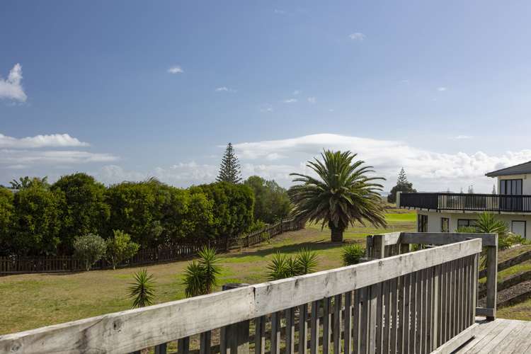 14 Kaka Street Ahipara_21