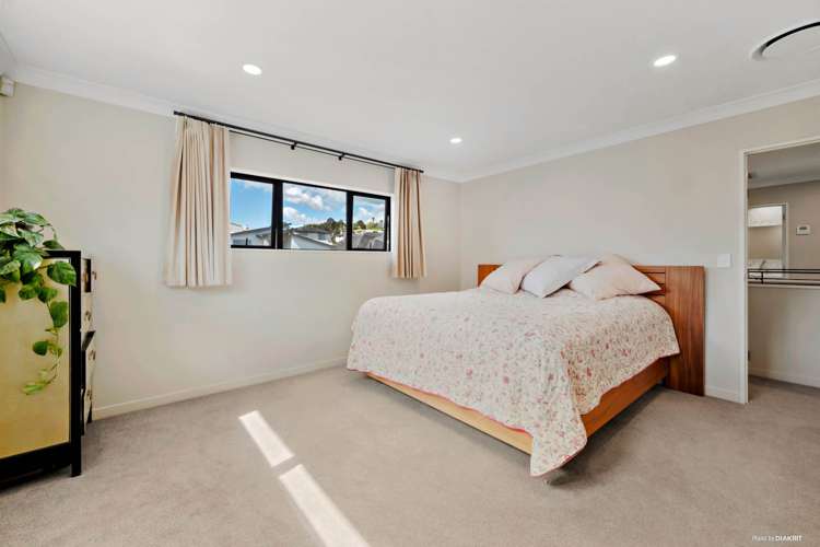 17 Oak Bark Drive Schnapper Rock_15