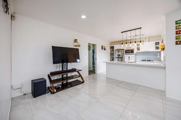 242 Mahia Road Weymouth_5