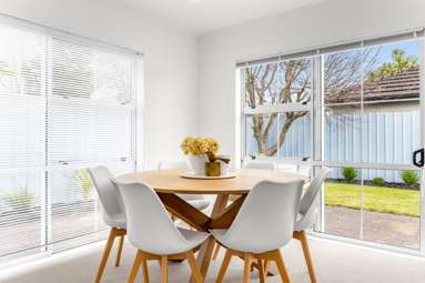 4/5 Eaglehurst Road_2
