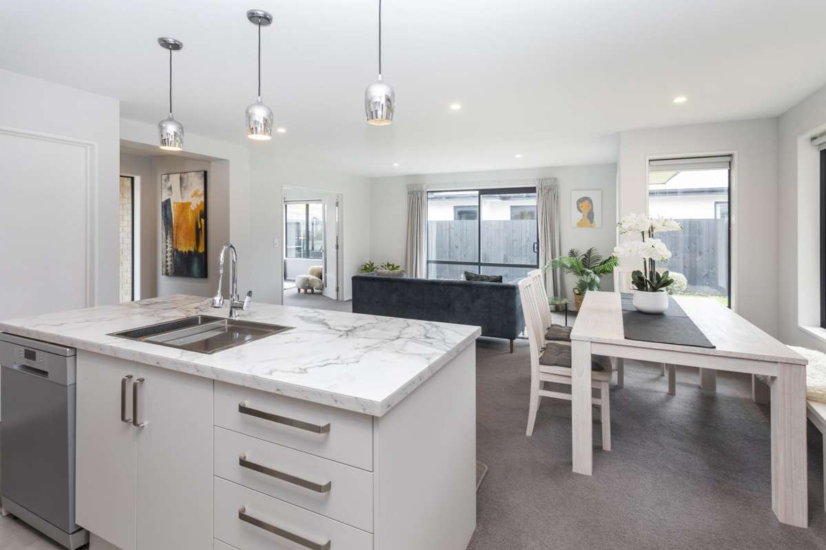 113 Georgina Street_4