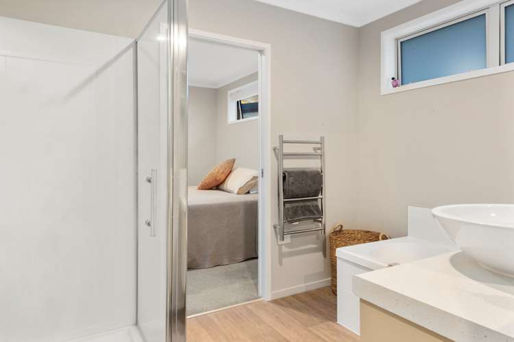 15 Capstan Close Pyes Pa_17