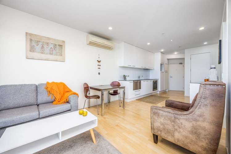 1307/30 Beach Road Auckland Central_13