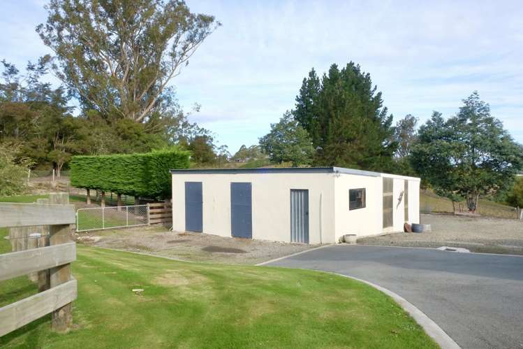 275 Homestead Road Weston_12