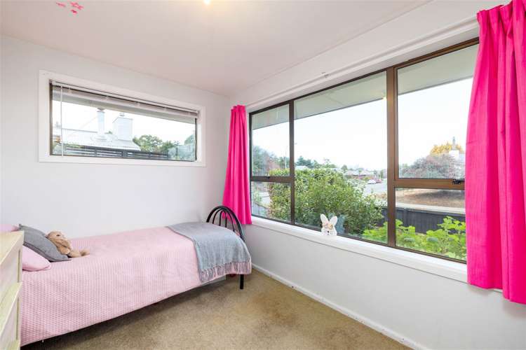 62 Kathleen Crescent Hornby_9